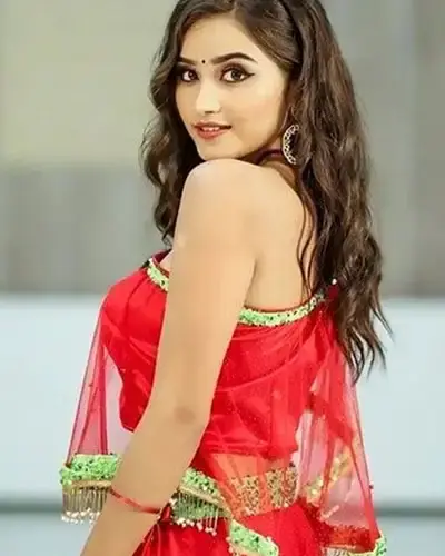 Escort In Kra Daadi